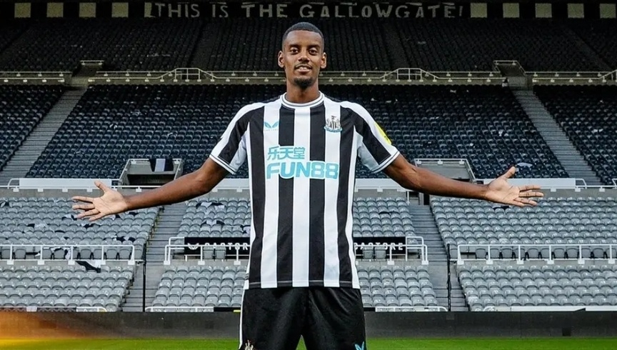 开云体育-纽卡斯尔发布备战花絮，冲刺阶段止住颓势，德甲任务艰巨，资深球员宣示担当-开云体育